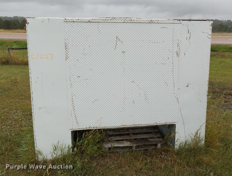 image for item DC6417 Toolbox