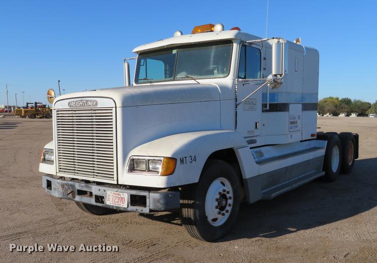 image for item DF9765 1994 Freightliner FLD semi truck