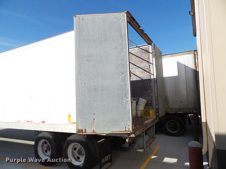 image for item DH9452 1996 Fruehauf FBLP-9 dry van trailer