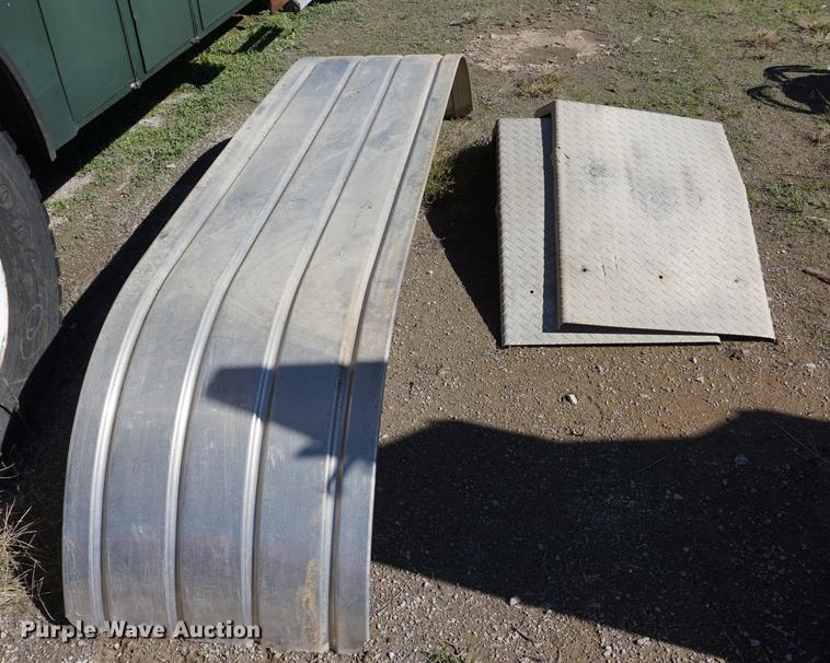 image for item DS9371 Truck parts