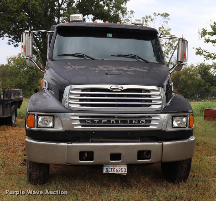 image for item ED9504 2002 Sterling M7500 Acterra flatbed truck