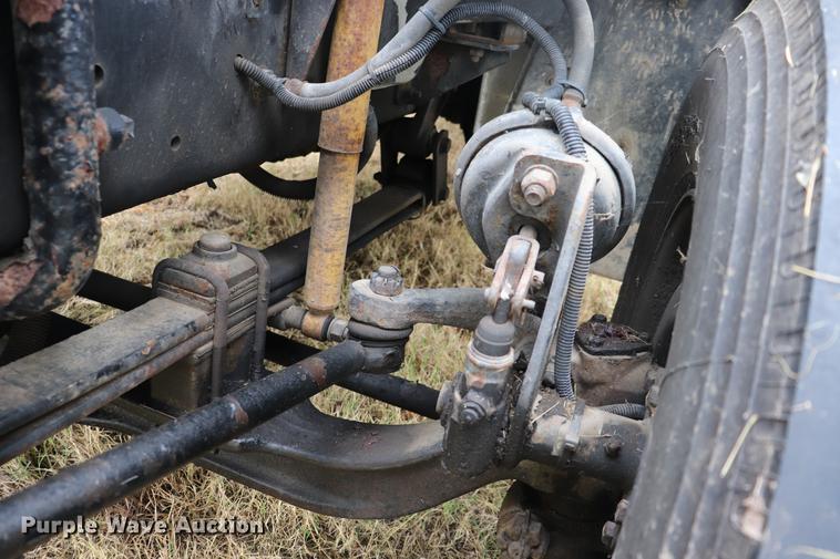 image for item ED9504 2002 Sterling M7500 Acterra flatbed truck