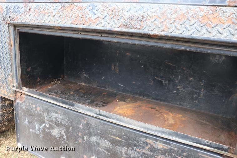 image for item ED9504 2002 Sterling M7500 Acterra flatbed truck