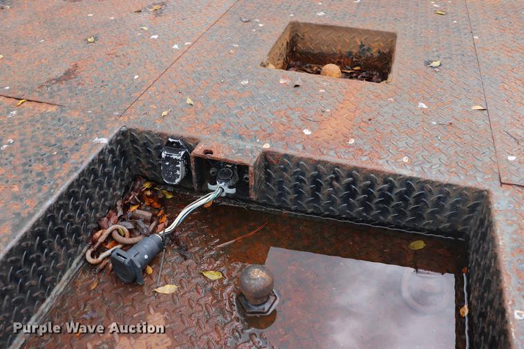 image for item ED9504 2002 Sterling M7500 Acterra flatbed truck