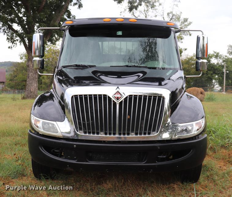 image for item ED9505 2008 International DuraStar 4300 Ext. Cab flatbed truck