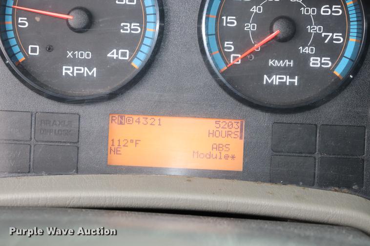 image for item ED9505 2008 International DuraStar 4300 Ext. Cab flatbed truck