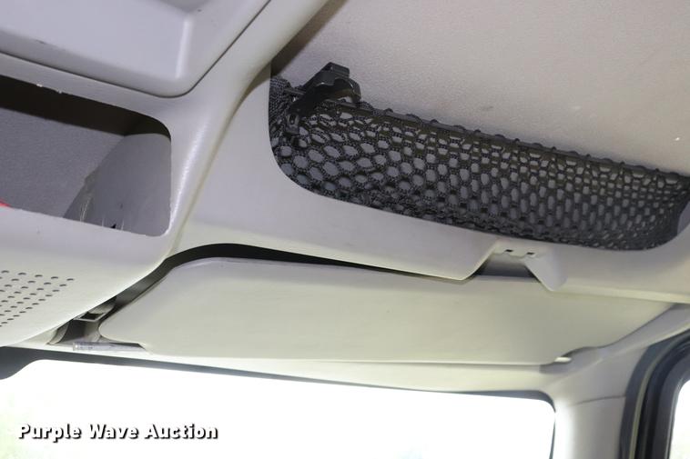 image for item ED9505 2008 International DuraStar 4300 Ext. Cab flatbed truck