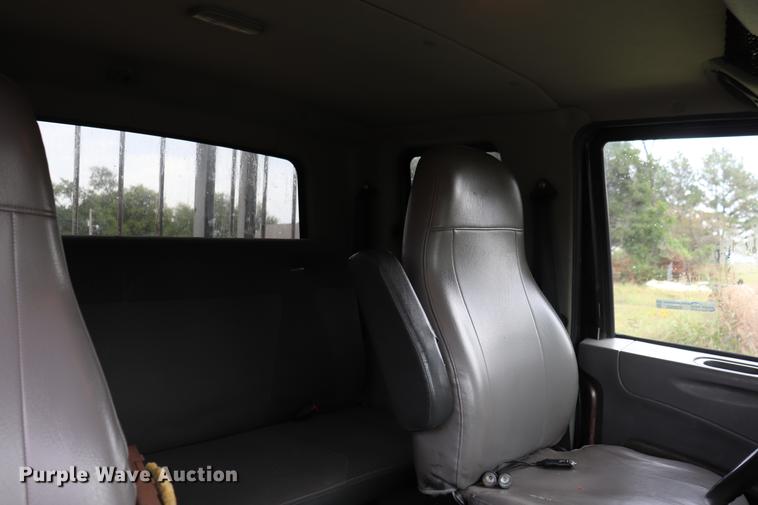 image for item ED9505 2008 International DuraStar 4300 Ext. Cab flatbed truck