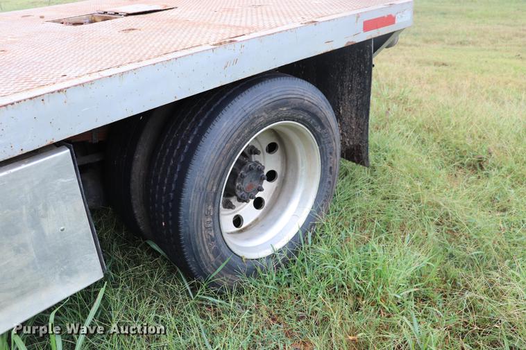 image for item ED9505 2008 International DuraStar 4300 Ext. Cab flatbed truck