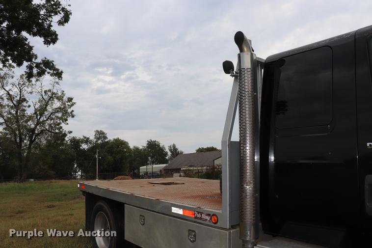 image for item ED9505 2008 International DuraStar 4300 Ext. Cab flatbed truck