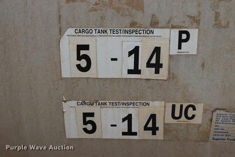 image for item ED9641 1996 Trailmaster tank trailer