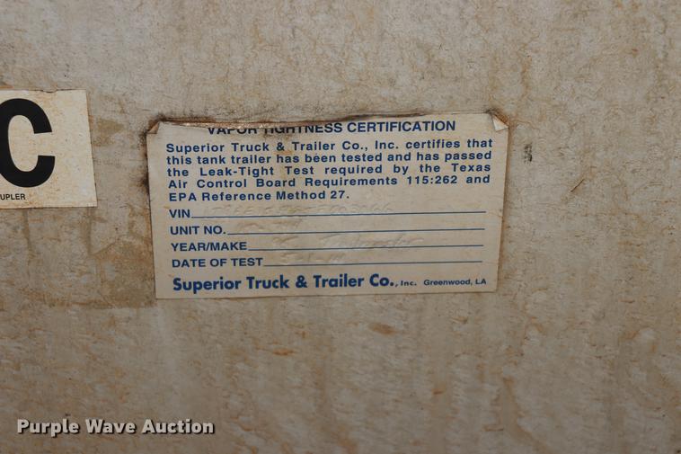 image for item ED9641 1996 Trailmaster tank trailer