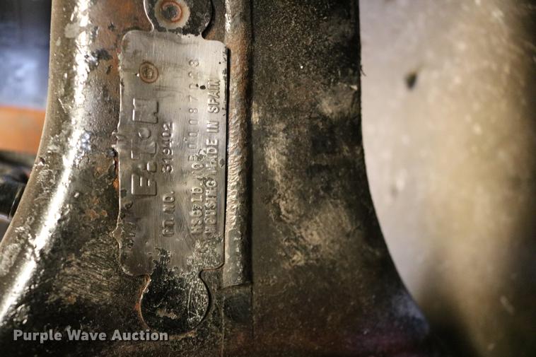 image for item EE9765 Eaton rear ends