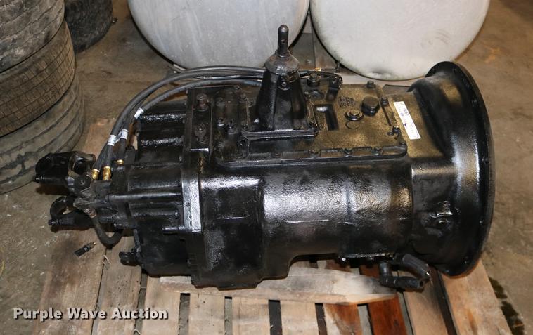 image for item EE9766 Eaton Fuller Road Ranger 13 speed transmission