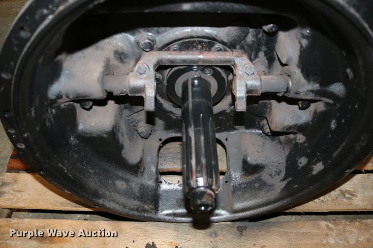 image for item EE9766 Eaton Fuller Road Ranger 13 speed transmission