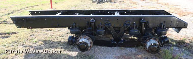 image for item EE9769 2001 Kenworth rear end and frame