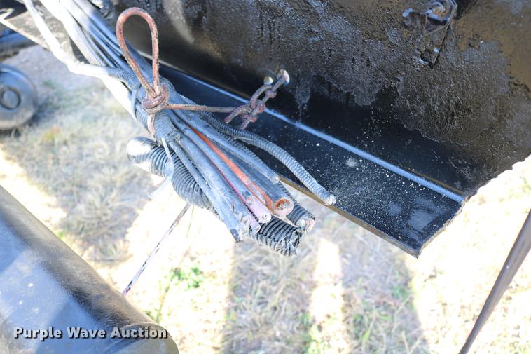 image for item EE9769 2001 Kenworth rear end and frame