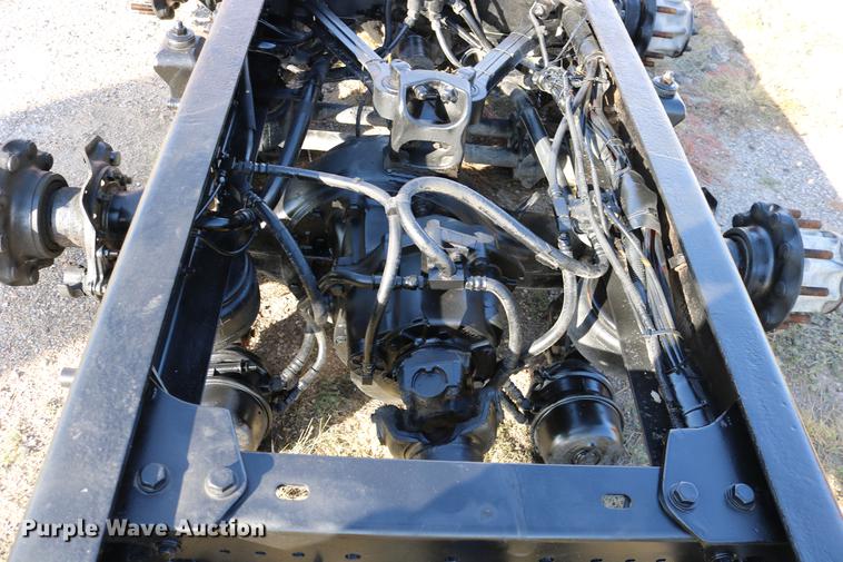 image for item EE9769 2001 Kenworth rear end and frame