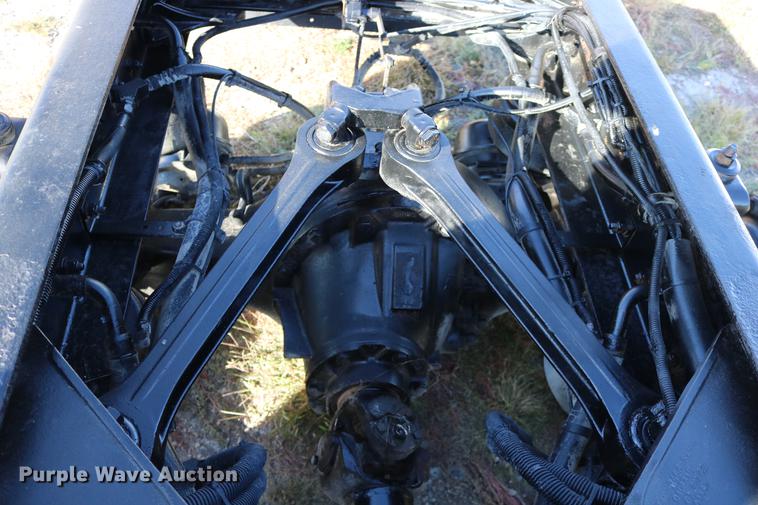 image for item EE9769 2001 Kenworth rear end and frame