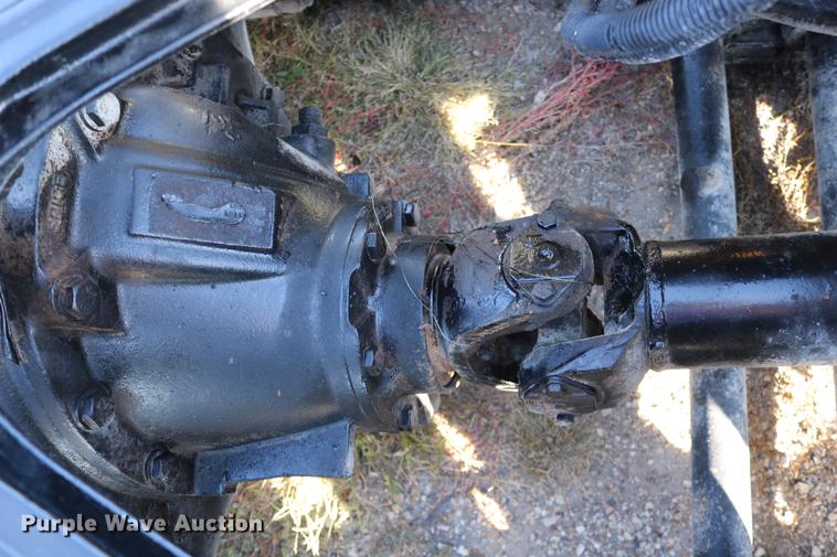 image for item EE9769 2001 Kenworth rear end and frame