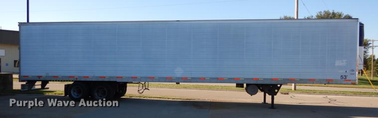 image for item K5837 2003 Utility 3000R refrigerated van trailer