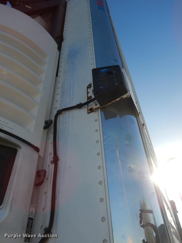 image for item K5837 2003 Utility 3000R refrigerated van trailer