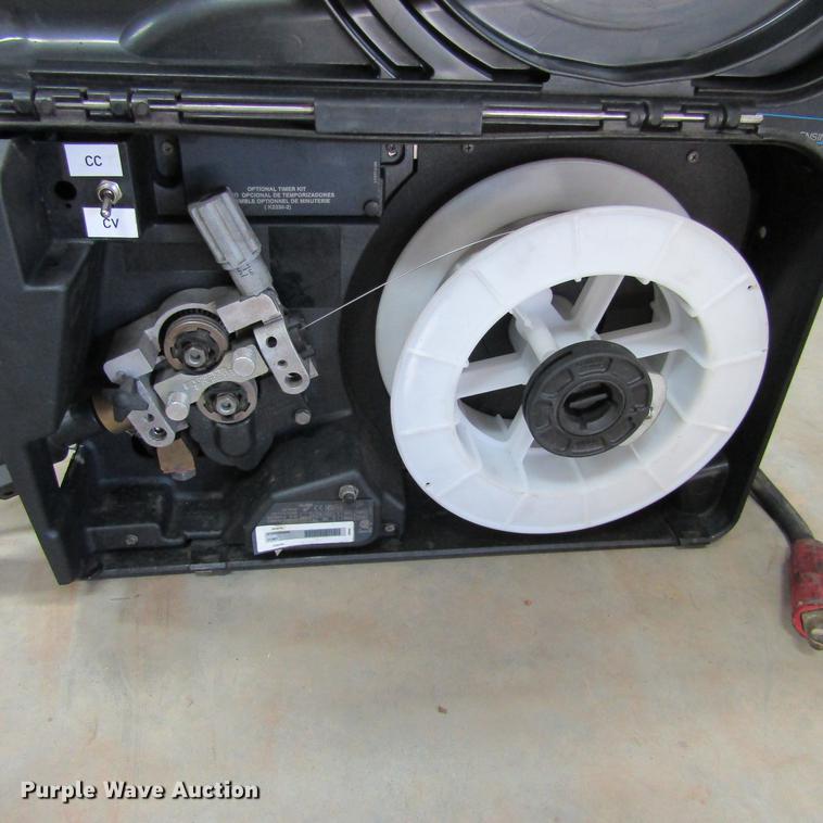 image for item AZ9385 Red-d-arc LN25 wire welder