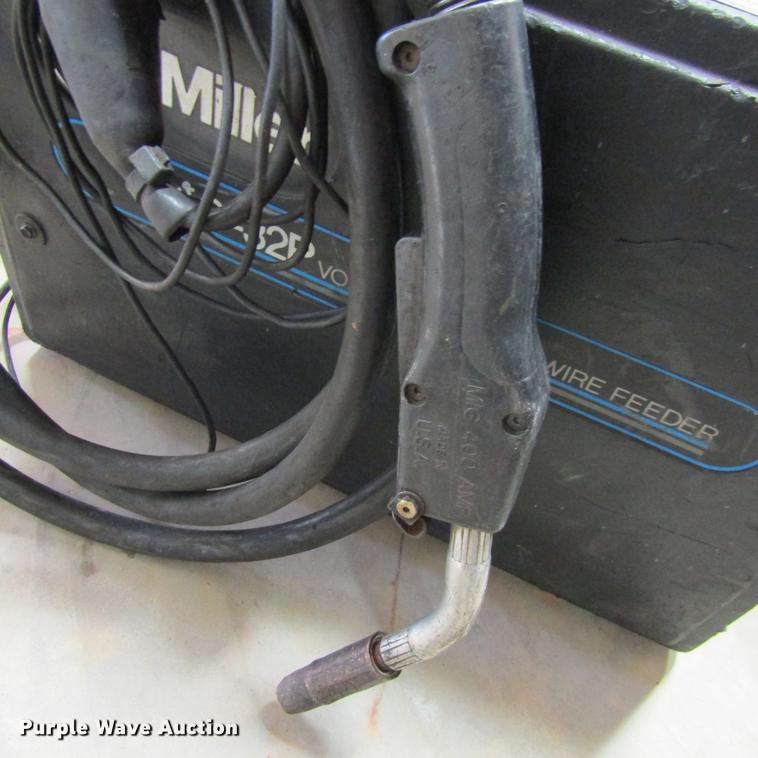 image for item AZ9386 Miller S-32P wire welder