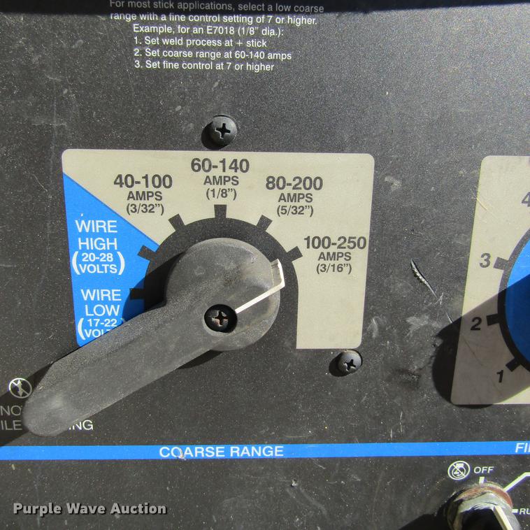 image for item AZ9388 Miller Bobcat 250 welder/generator