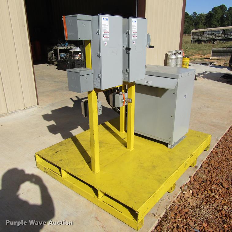 image for item AZ9389 Eaton V30E061 phase converter