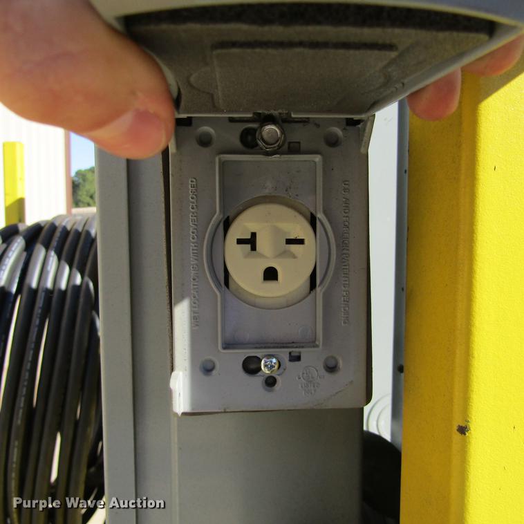 image for item AZ9389 Eaton V30E061 phase converter