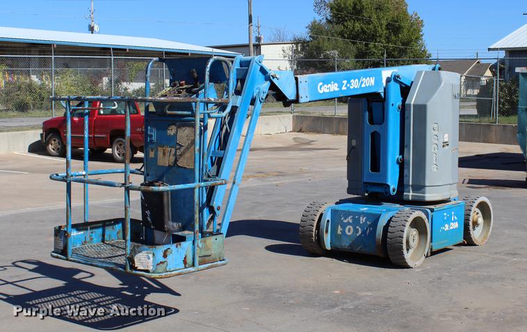 image for item BE9426 2006 Genie Z-30/20N boom lift