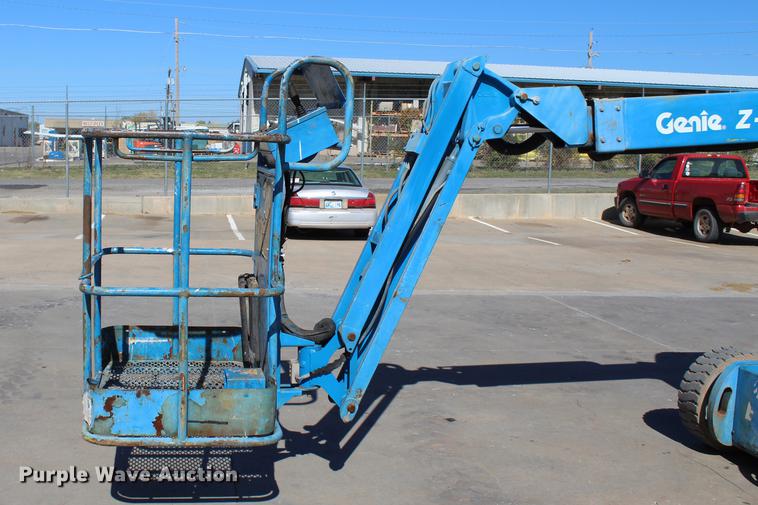 image for item BE9426 2006 Genie Z-30/20N boom lift