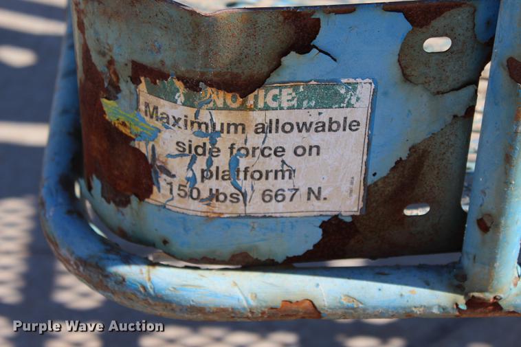 image for item BE9426 2006 Genie Z-30/20N boom lift