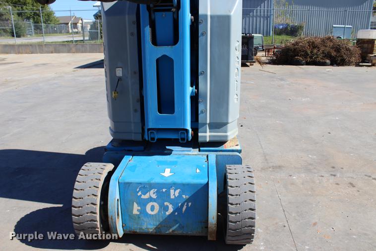 image for item BE9426 2006 Genie Z-30/20N boom lift