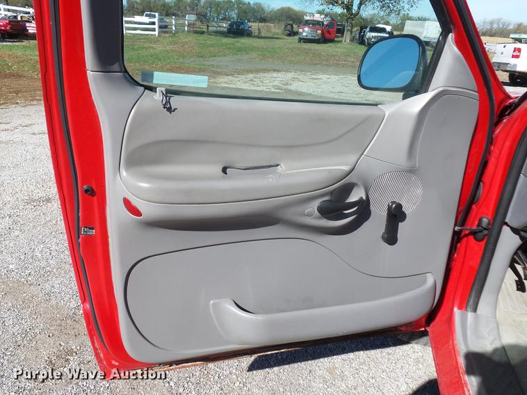 image for item BV9192 1997 Ford F250 HD pickup truck