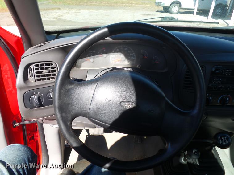 image for item BV9192 1997 Ford F250 HD pickup truck