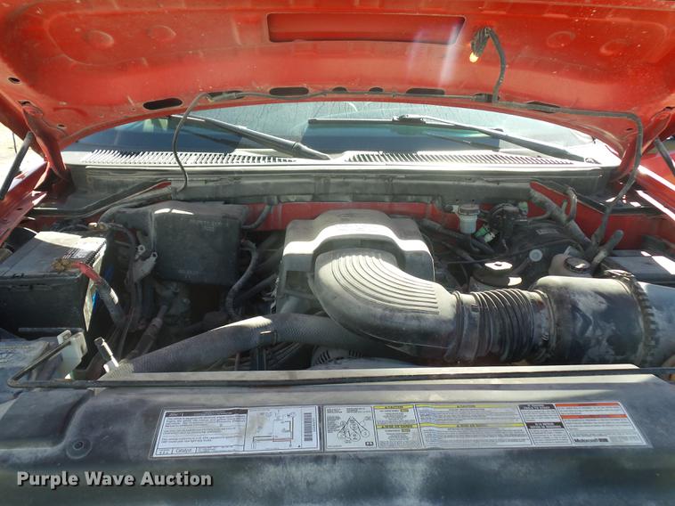 image for item BV9192 1997 Ford F250 HD pickup truck