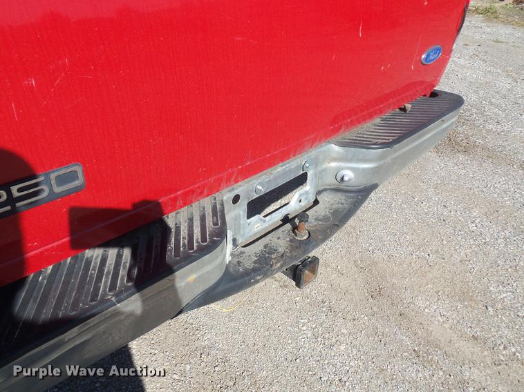 image for item BV9192 1997 Ford F250 HD pickup truck