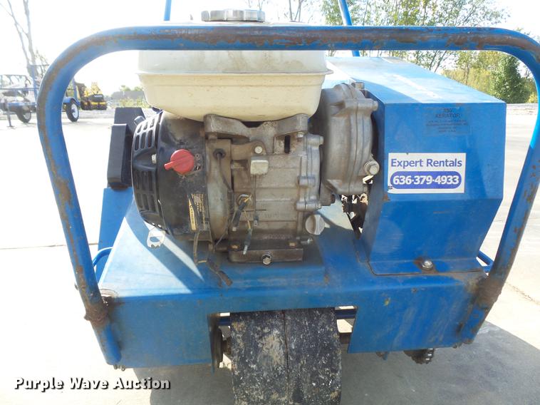 image for item CC9656 Blue Bird H530A aerator