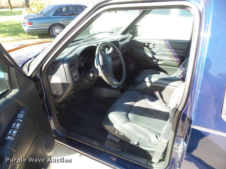 image for item DA0890 1998 Chevrolet Blazer SUV