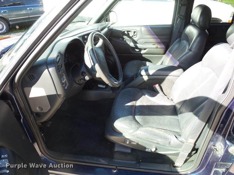 image for item DA0890 1998 Chevrolet Blazer SUV