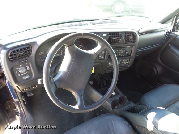 image for item DA0890 1998 Chevrolet Blazer SUV