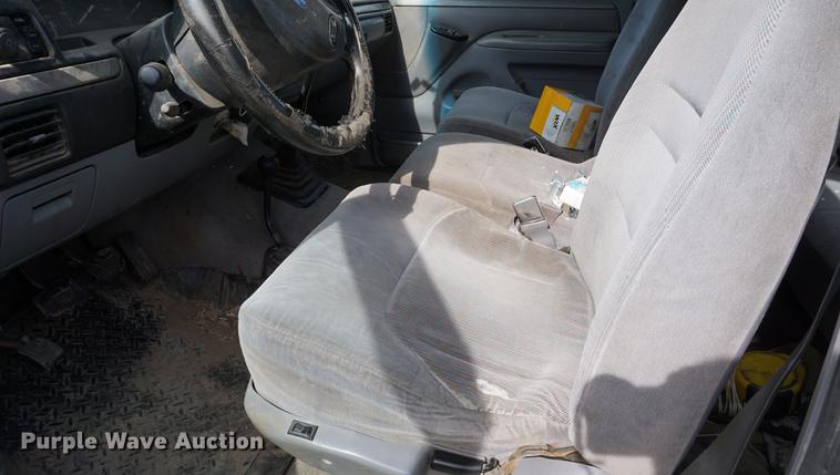 image for item DA1295 1994 Ford F250 HD SuperCab pickup truck