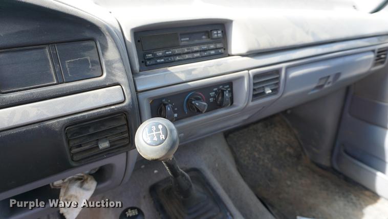 image for item DA1295 1994 Ford F250 HD SuperCab pickup truck