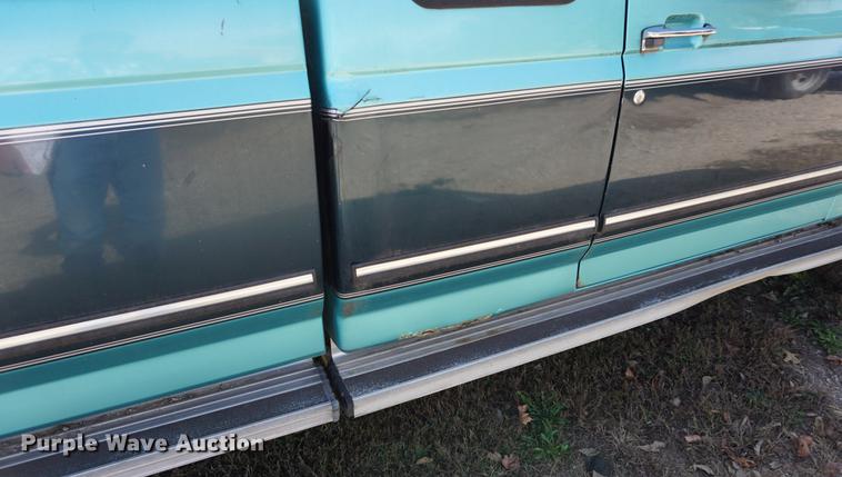 image for item DA1295 1994 Ford F250 HD SuperCab pickup truck