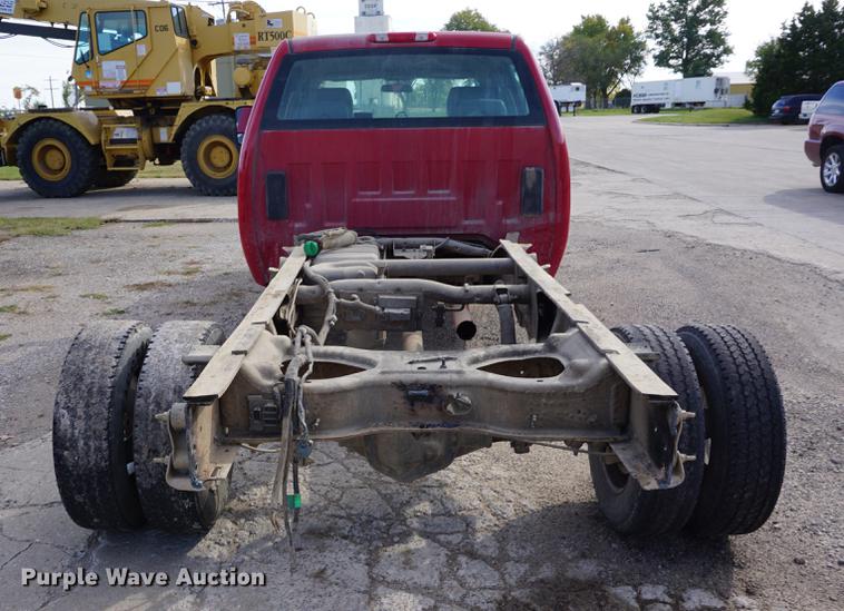 image for item DA1298 2009 Chevrolet Silverado 3500HD Crew Cab pickup truck cab and chassis