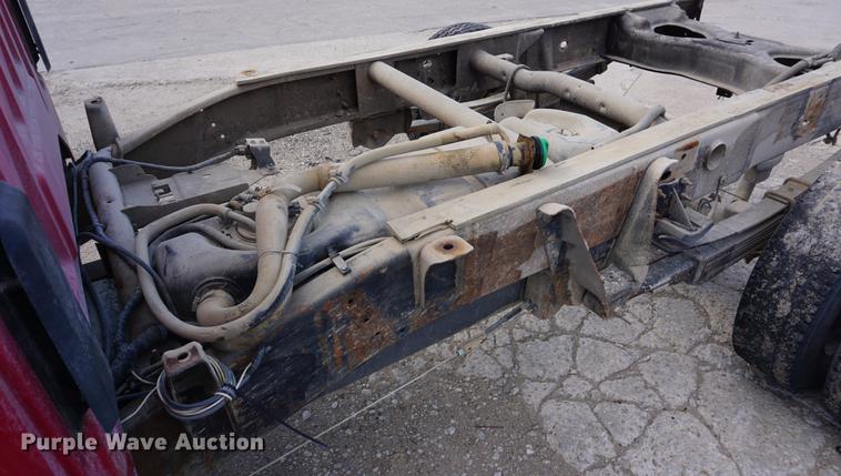 image for item DA1298 2009 Chevrolet Silverado 3500HD Crew Cab pickup truck cab and chassis