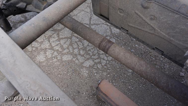 image for item DA1298 2009 Chevrolet Silverado 3500HD Crew Cab pickup truck cab and chassis