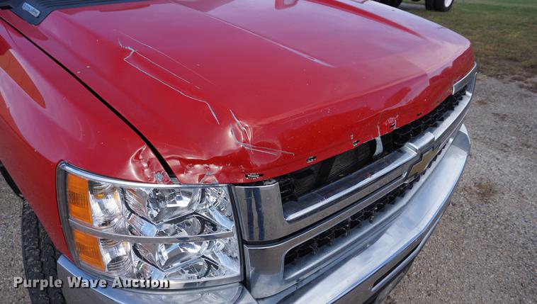 image for item DA1298 2009 Chevrolet Silverado 3500HD Crew Cab pickup truck cab and chassis